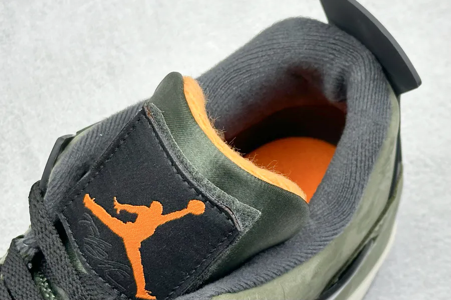 Air Jordan AJ4 Retro Olive Green