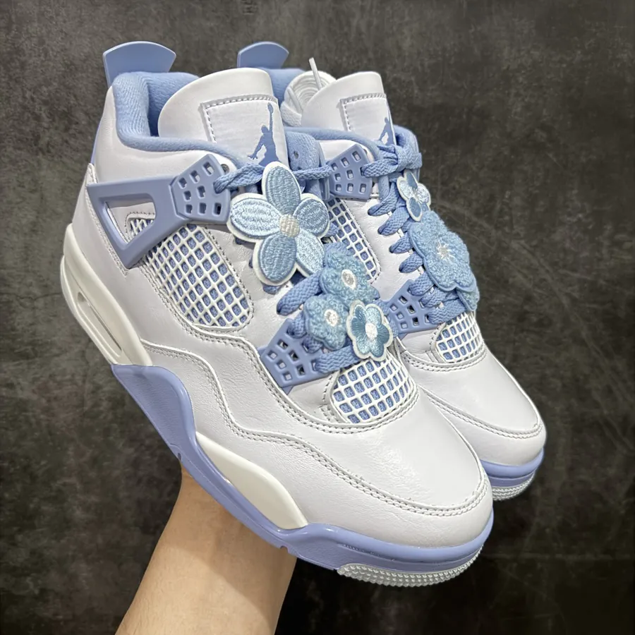 Air Jordan AJ4 Mother's Day Edition, White Ice Blue