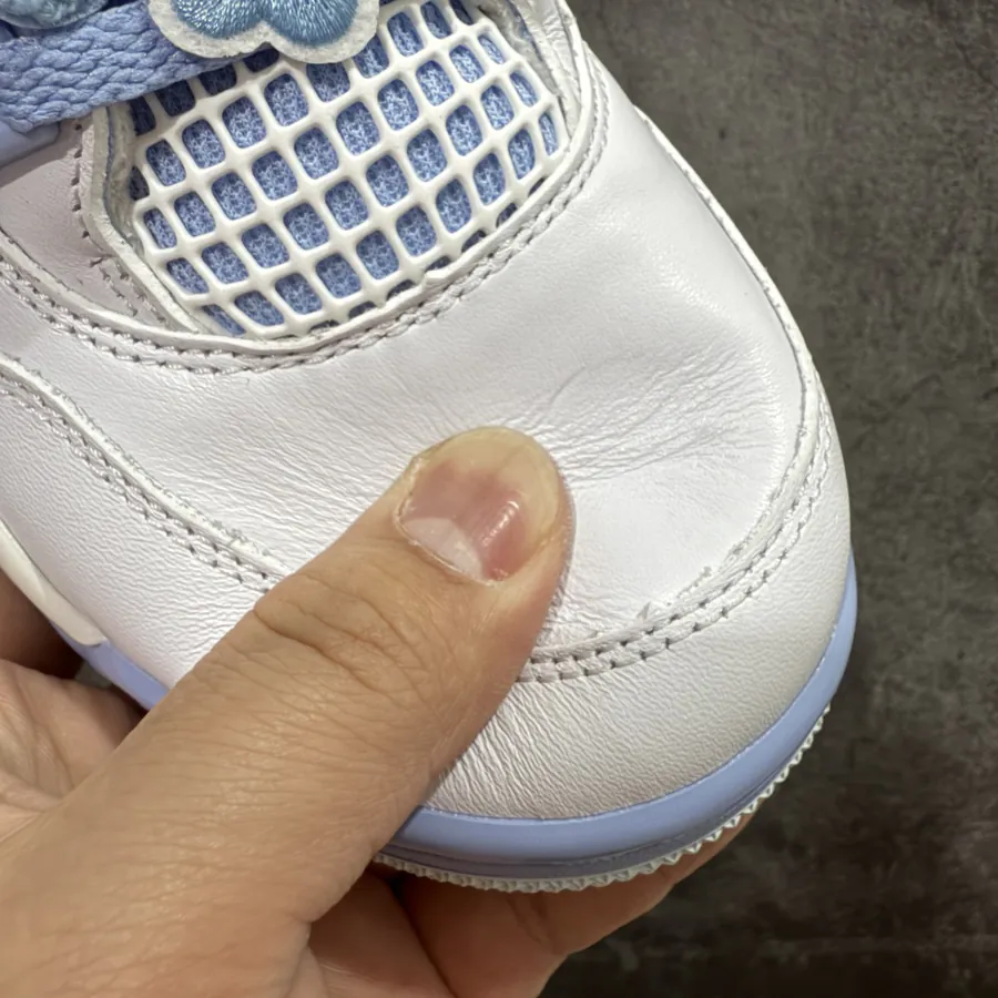 Air Jordan AJ4 Mother's Day Edition, White Ice Blue