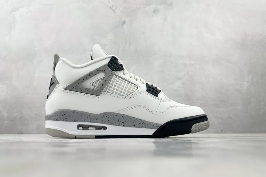 Jordan Air Jordan 4 OG White Cement