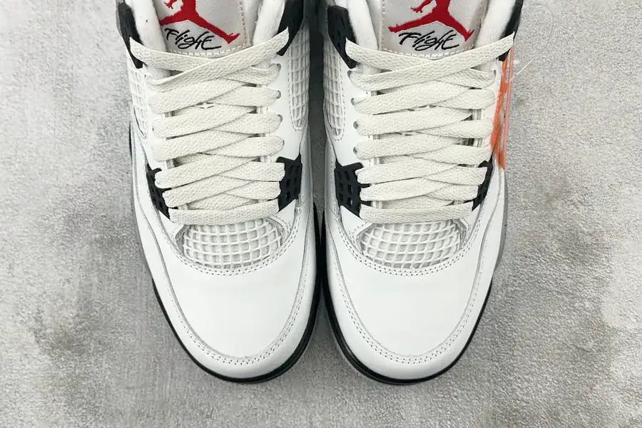 Jordan Air Jordan 4 OG White Cement