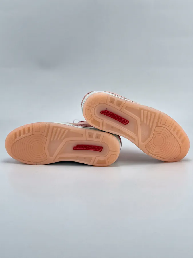 Air Jordan 3 Retro Valentine's Day Pink