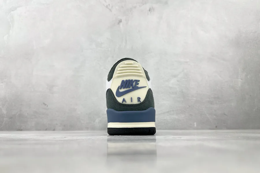 A Ma Maniére x Jordan Air Jordan 3 'DIFFUSED BLUE' White Blue