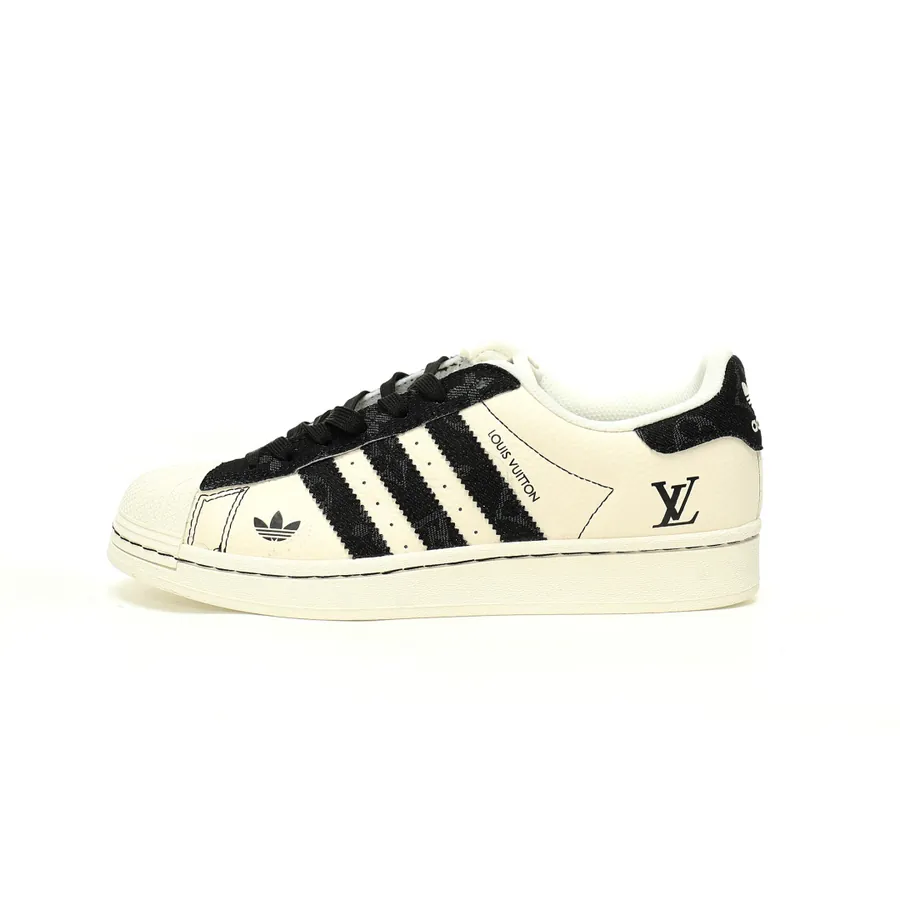 Louis Vuitton x Originals Superstar Monogram Classic Shell Toe Low Top Sneakers