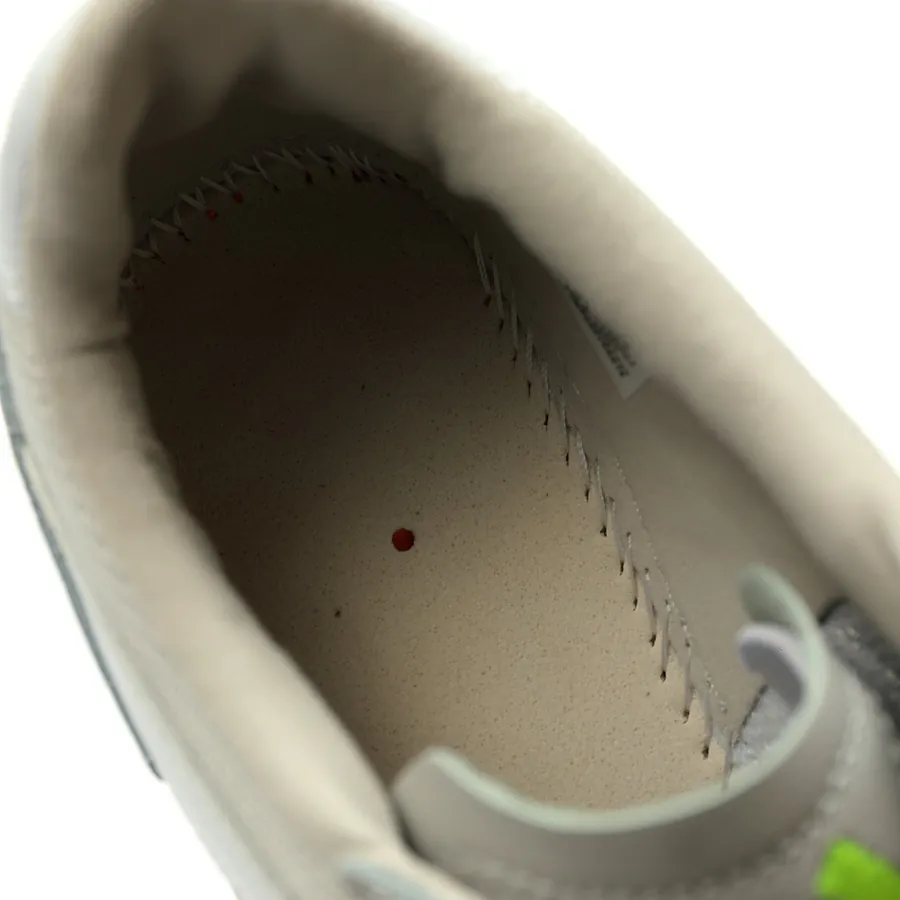 Predator 24 League Freestyle Urban Classic Sneaker