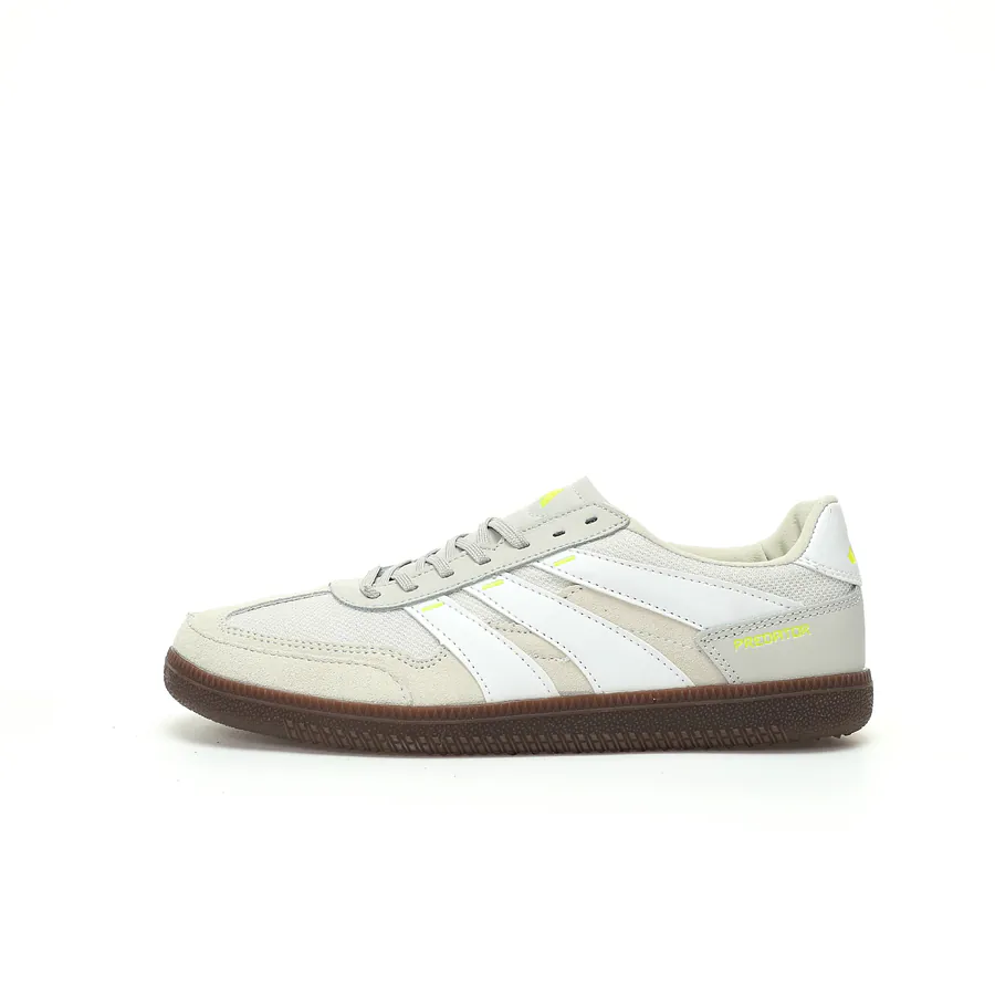 Predator 24 League Freestyle Classic Football Style Low Top Sneaker
