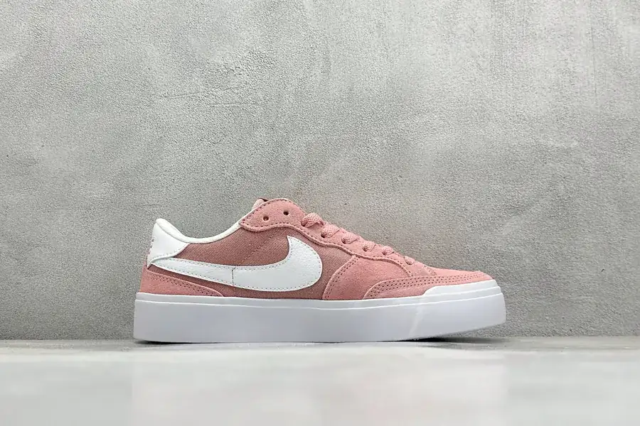 Nike SB Zoom Pogo Plus Bucket Bag