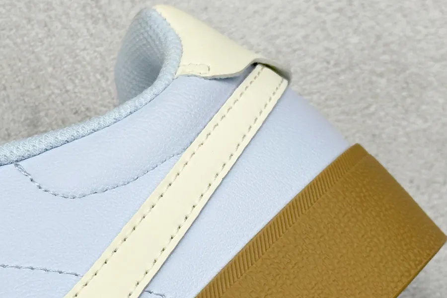 Nike Court SHOT Low Top Sneaker