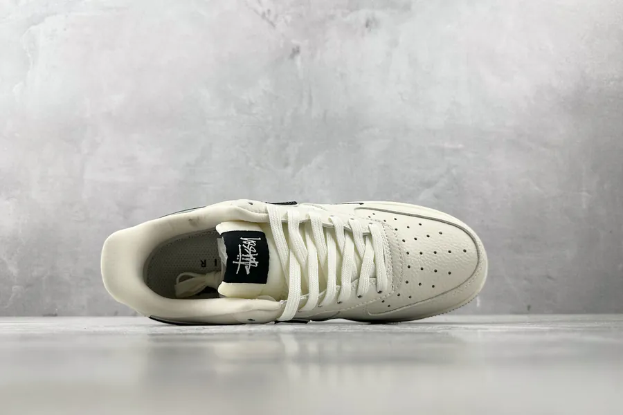 Nike Air Force 107 Stussy Collaboration