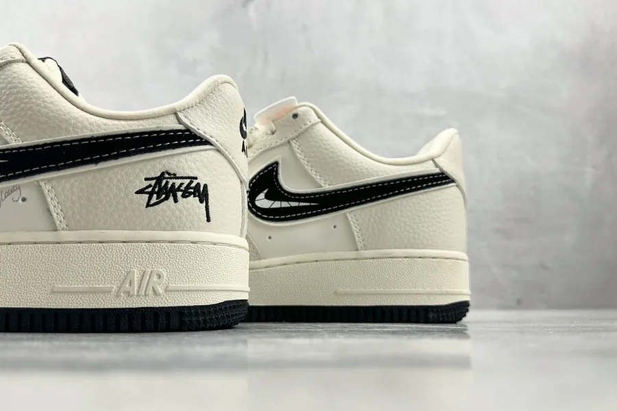 Nike Air Force 107 Stussy Collaboration
