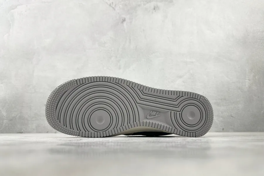 Nike Air Force 107 White and Gray, Limited Edition