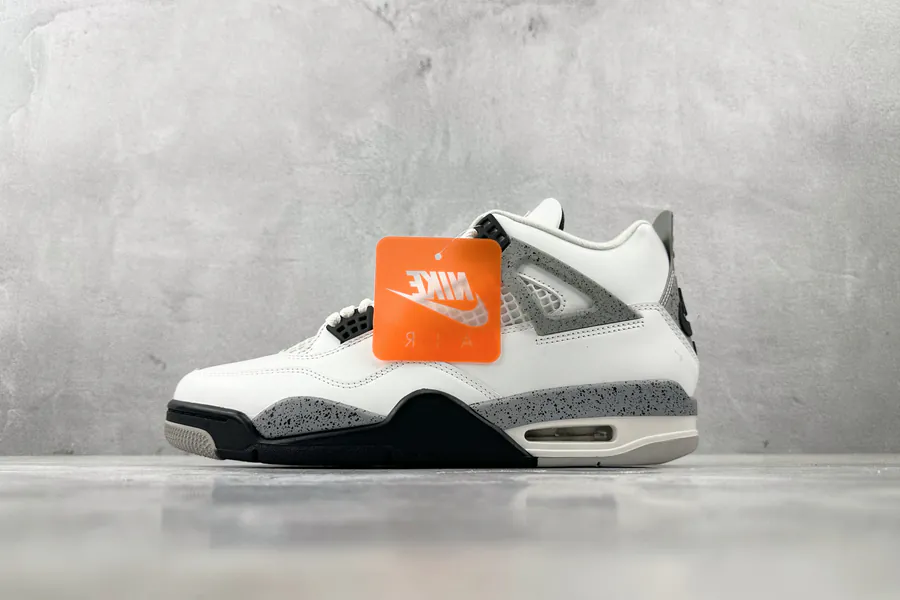 Air Jordan 4 Retro White Cement