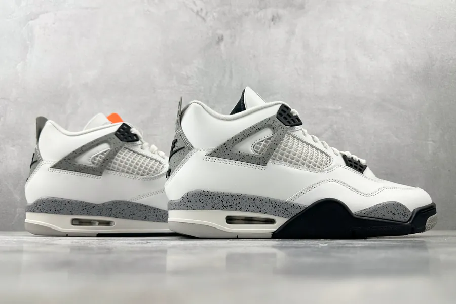 Air Jordan 4 Retro White Cement