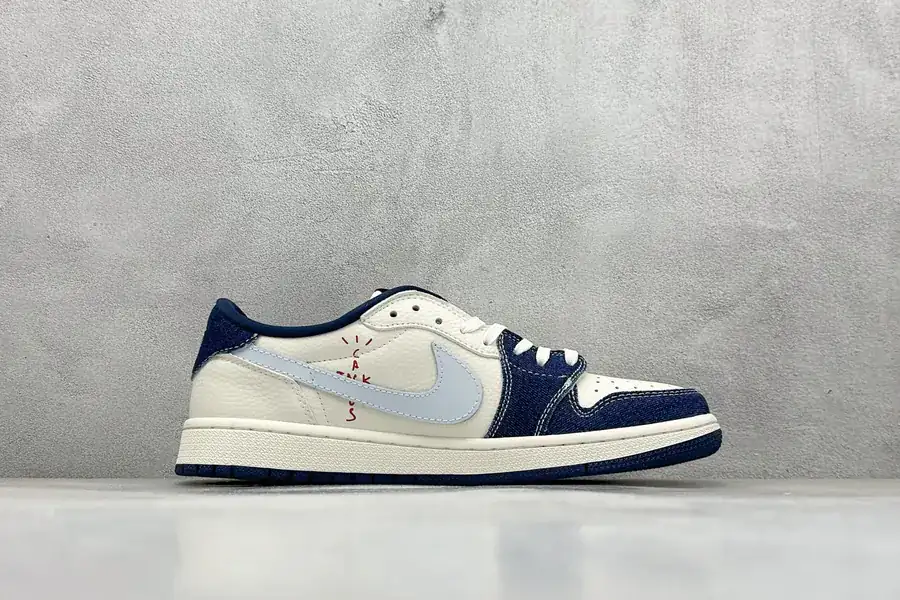 Travis Scott x Nike Air Jordan 1 Low OG Version