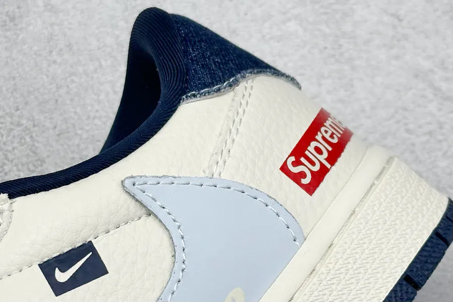 Travis Scott x Nike Air Jordan 1 Low OG Version