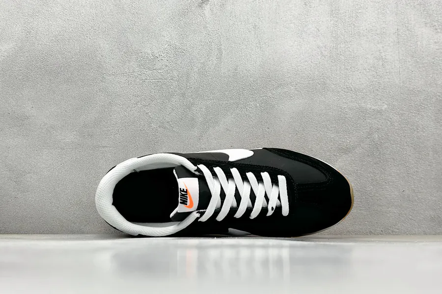 Nike Classic Cortez Leather Vintage Style