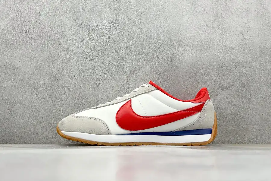 Nike Classic Cortez Leather Vintage Style