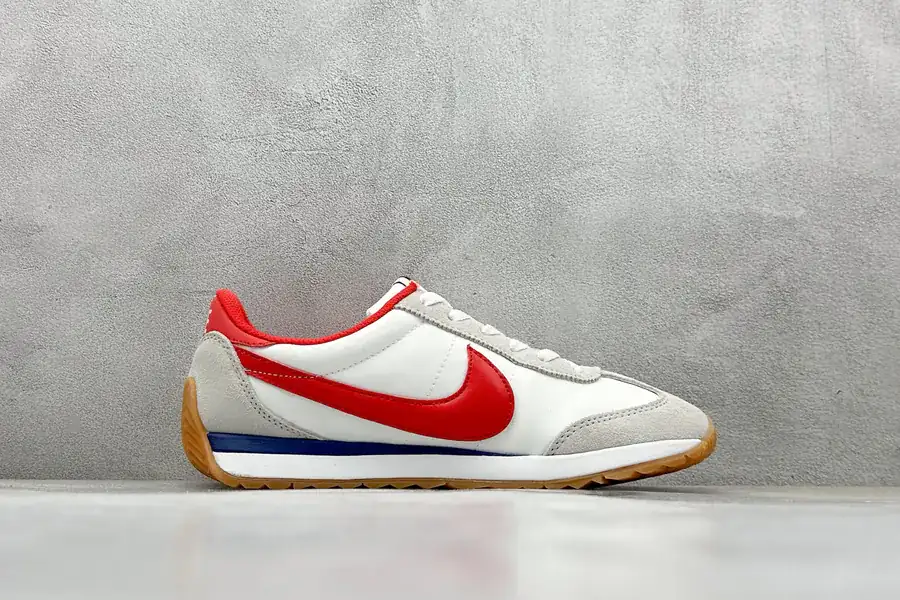 Nike Classic Cortez Leather Vintage Style