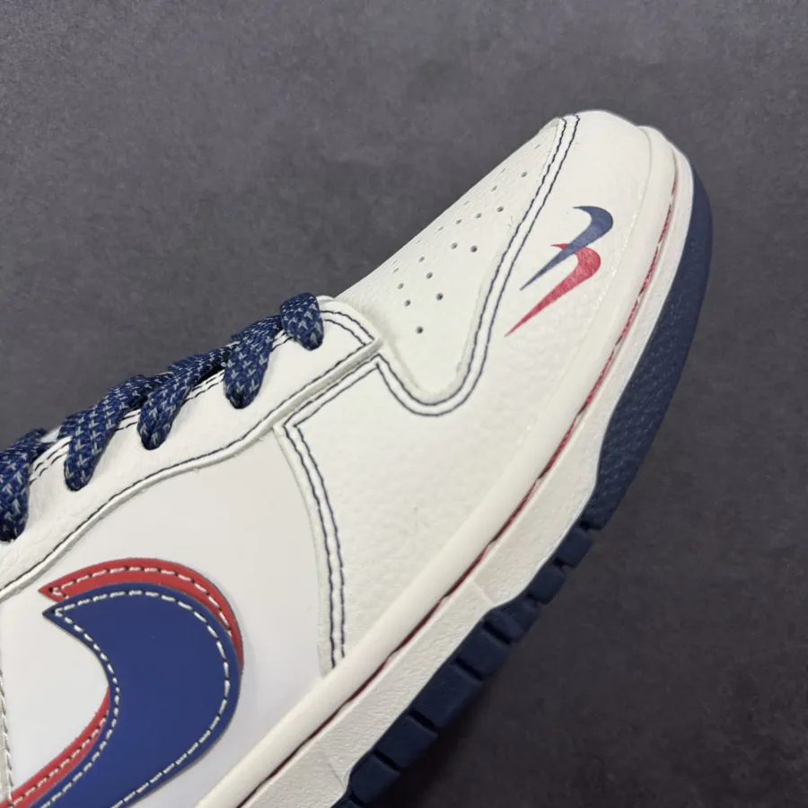 Nike SB Dunk Low x Gucci Collaboration Red Blue Double Swoosh Sneaker