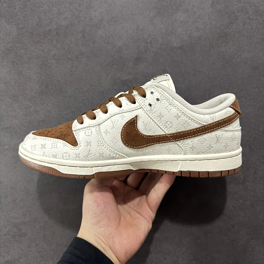 Nike SB Dunk Low LV Collaboration Coffee Calfskin
