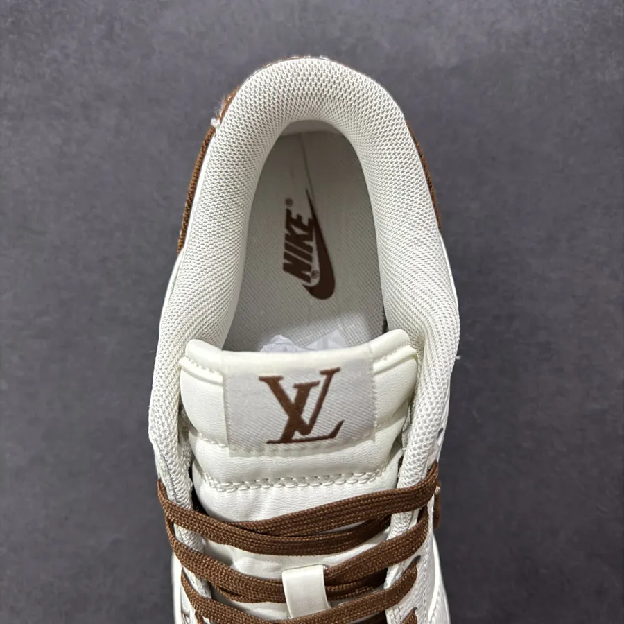 Nike SB Dunk Low LV Collaboration Coffee Calfskin
