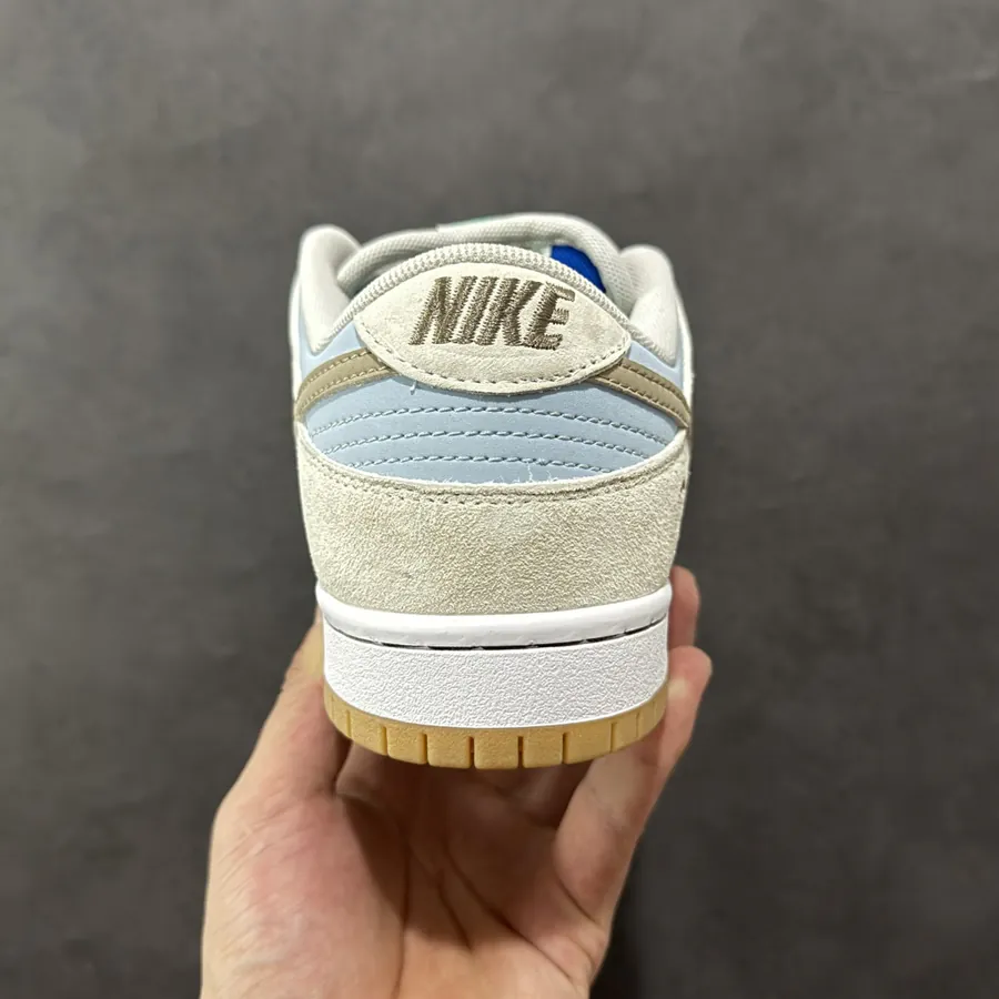 Nike Dunk SB Low Ice Peach Boy Low Sneaker