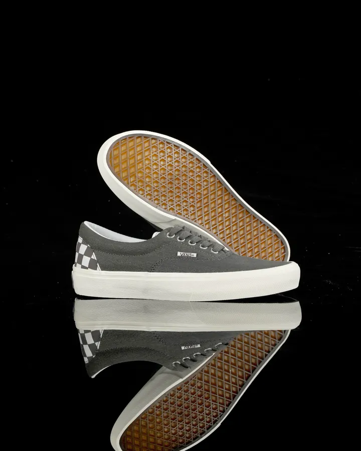 VAINL ARCHIVE x Vans Era Limited Edition Sneaker