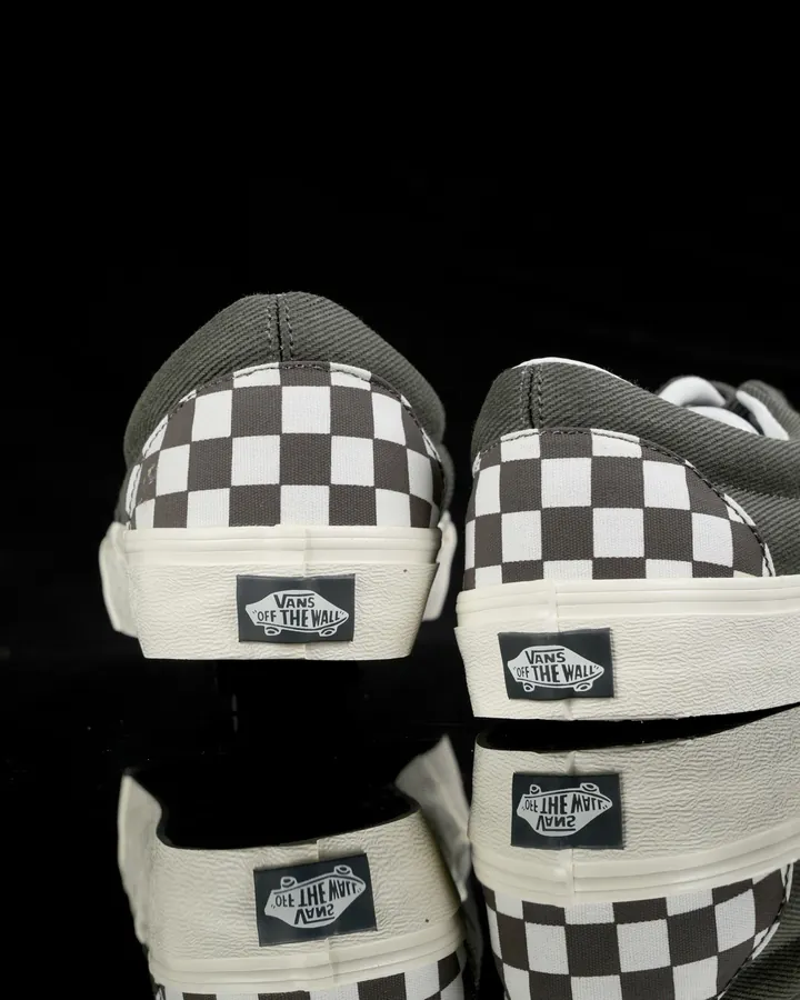 VAINL ARCHIVE x Vans Era Limited Edition Sneaker