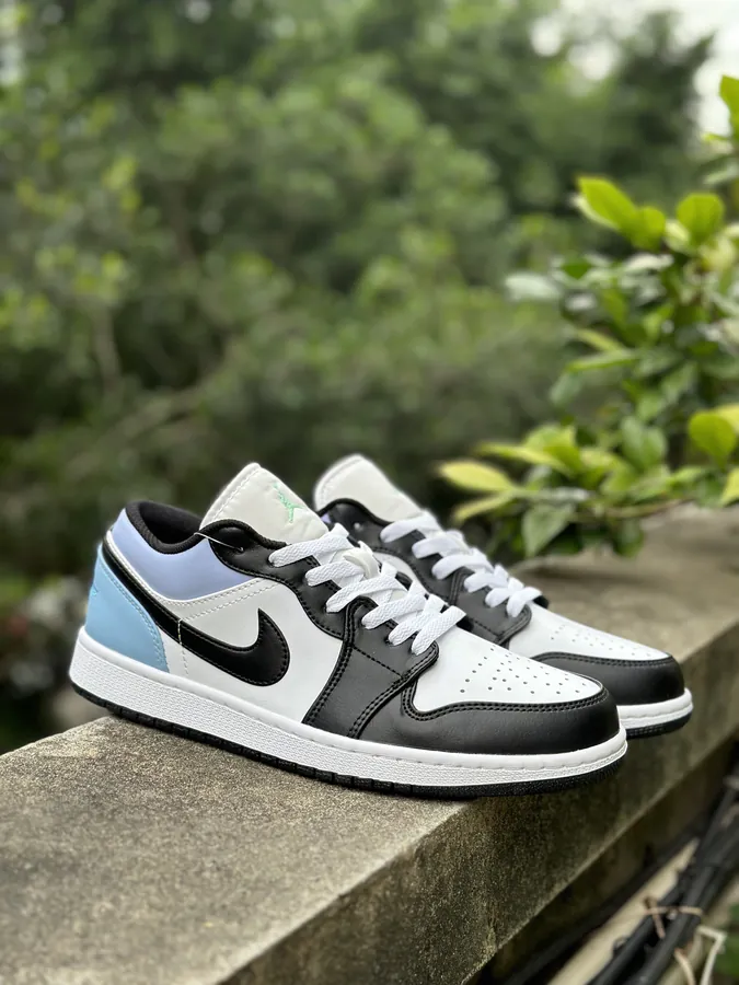 Air Jordan 1 Low Team1251 Starlane Chase