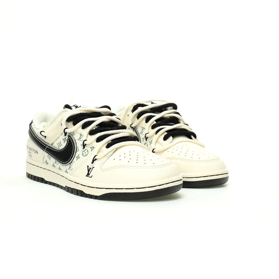 Louis Vuitton x SB Dunk Low Monogram OG Version