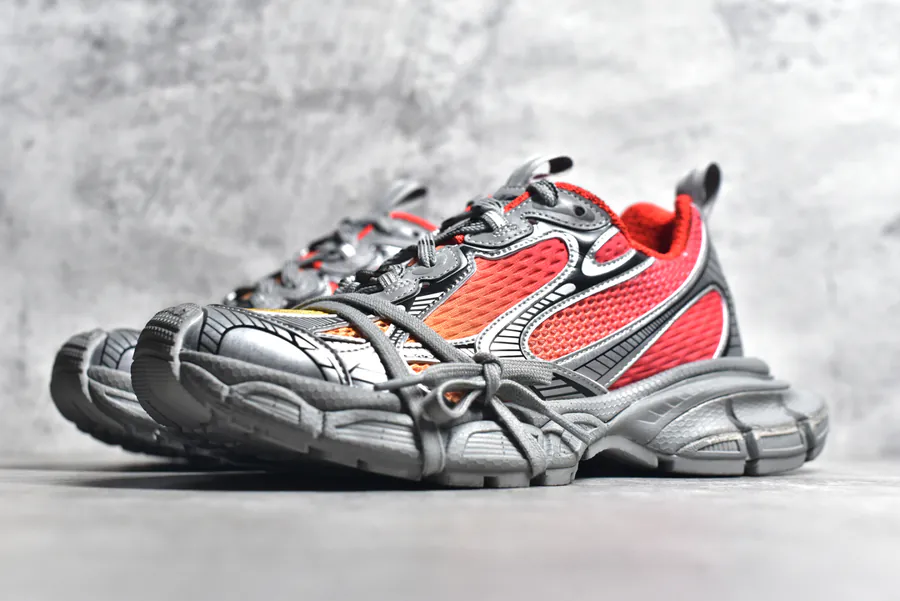 BALENCIAGA 3XL Sneakers Vintage Style