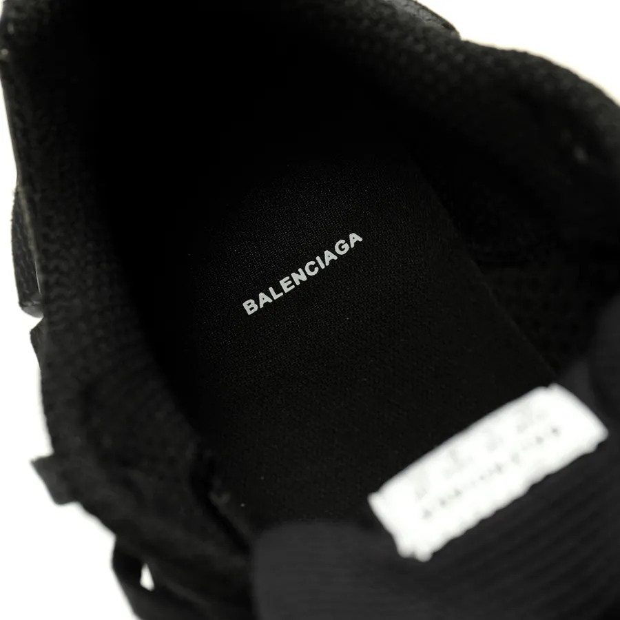 Balenciaga 3XL Sneakers Vintage Style, Retro Design