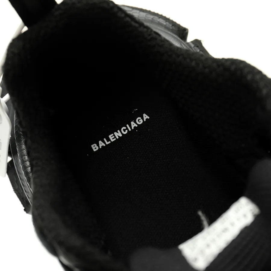 Balenciaga 3XL Sneakers Retro Wide Sole, Meticulous Handcraft