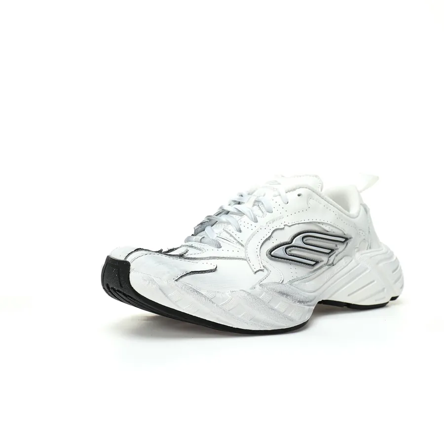 BALENCIAGA Monday Sneaker Vintage Style, Daily Commute