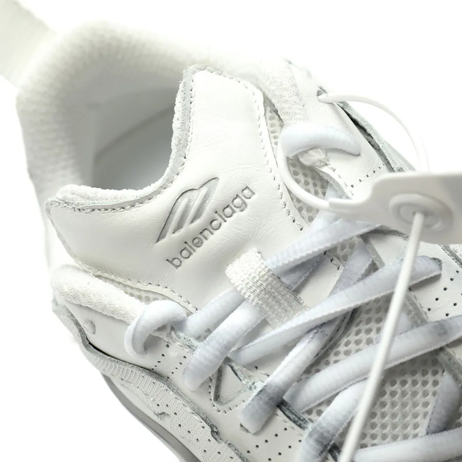 BALENCIAGA Monday Sneaker Vintage Style, White Black Distressed