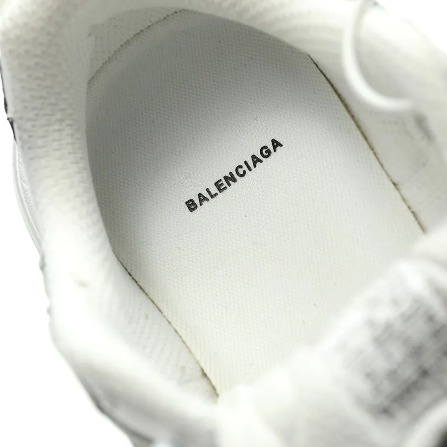 BALENCIAGA Monday Sneaker Vintage Style, White Black Distressed