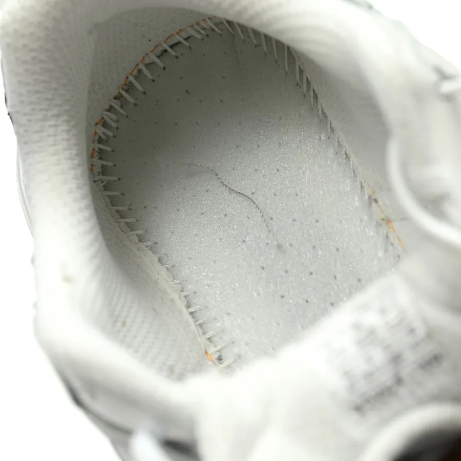 BALENCIAGA Monday Sneaker Vintage Style, White Black Distressed