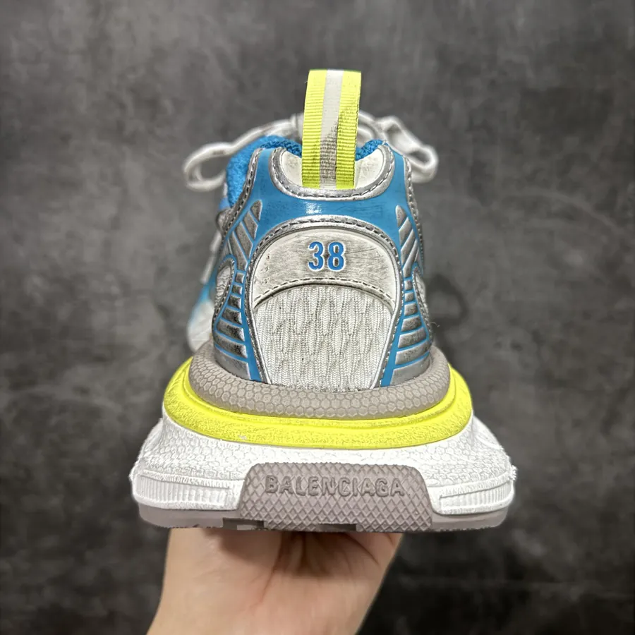 BALENCIAGA 3XL Sneakers Vintage Style