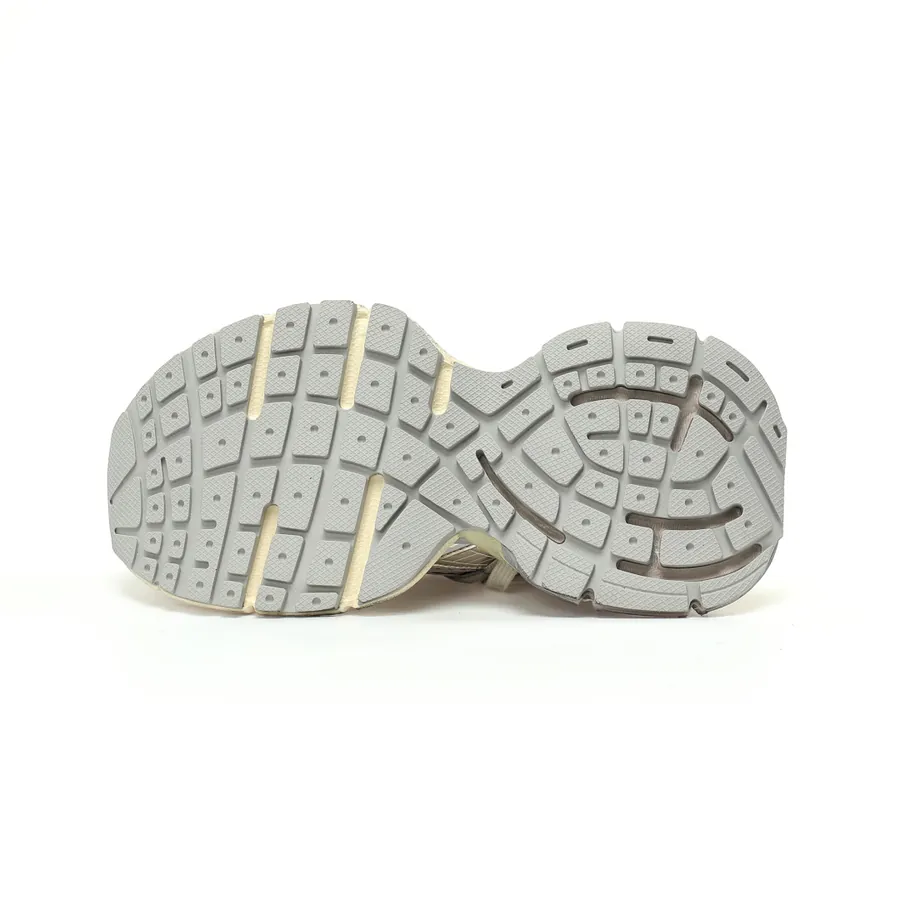 Balenciaga 3XL Sneakers Vintage Style, Retro Design, Meticulous Handcraft