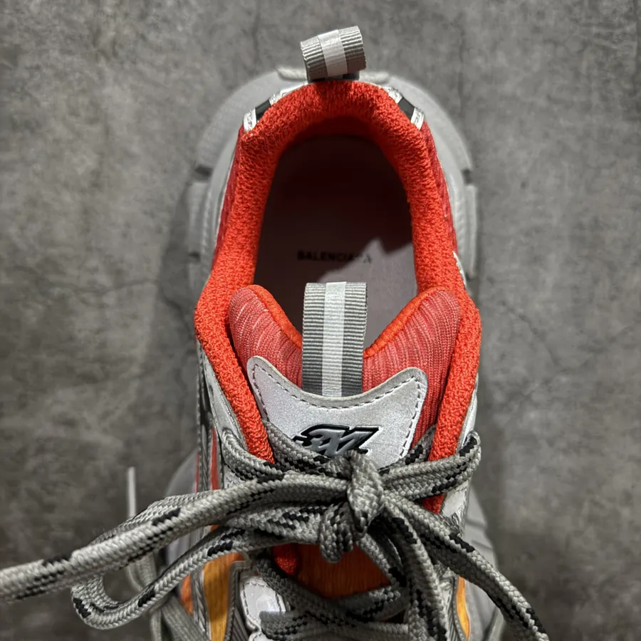BALENCIAGA 3XL Sneakers
