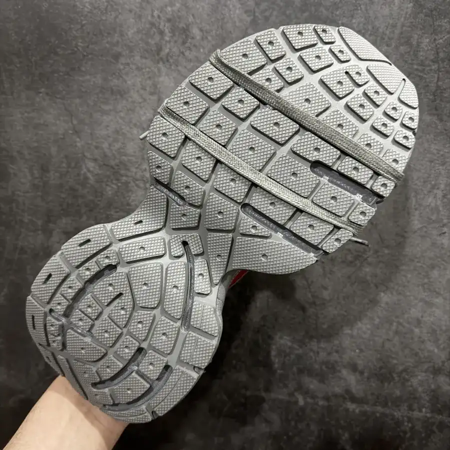 BALENCIAGA 3XL Sneakers