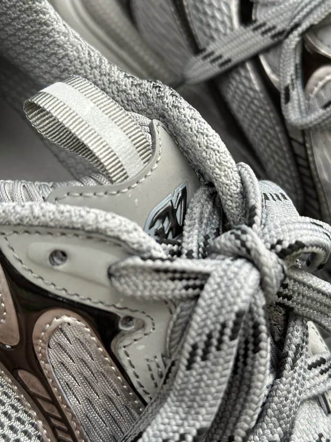 BALENCIAGA 3XL Sneakers