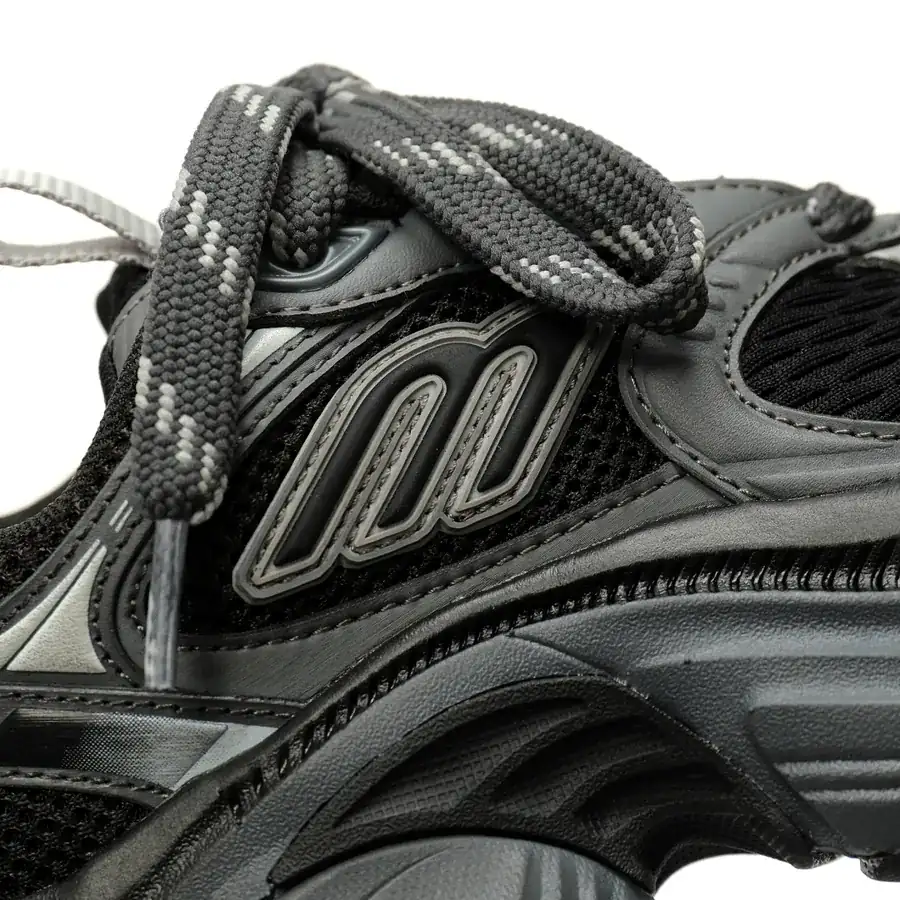 BALENCIAGA 10XL Cargo Sneaker Oversized Thick Sole