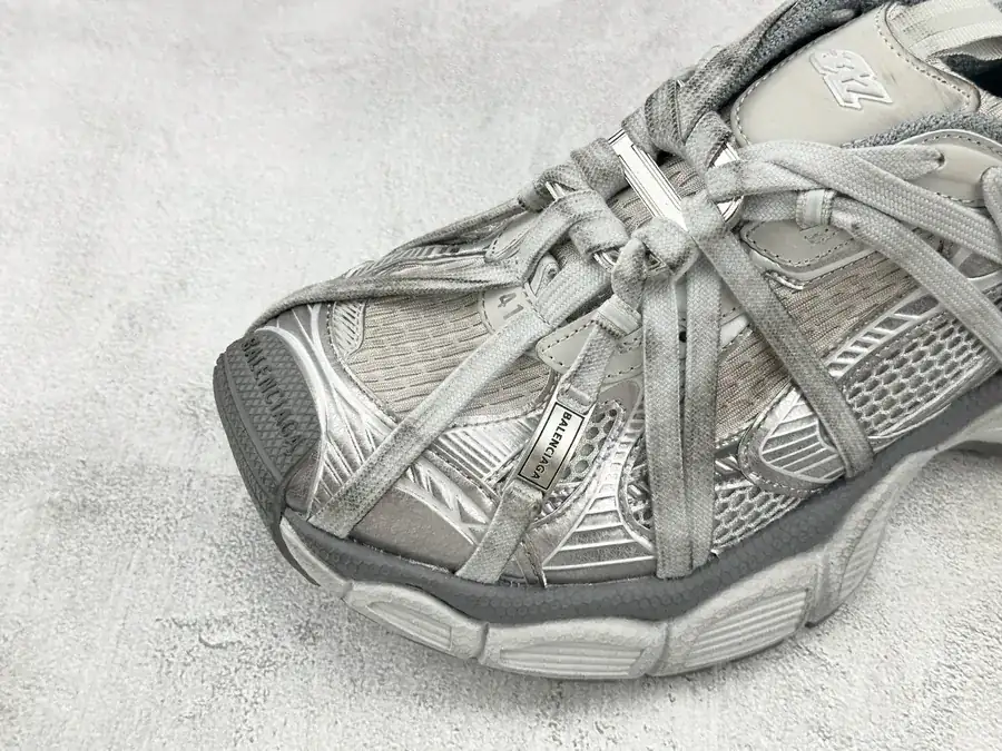 Balenciaga 3XL Extreme Laces B White Grey