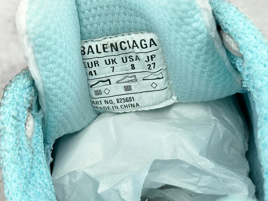 Balenciaga 3XL Extreme Laces B in Beige