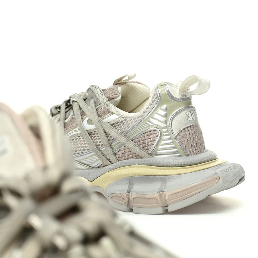 Balenciaga 3XL Sneakers Vintage Style, Retro Design