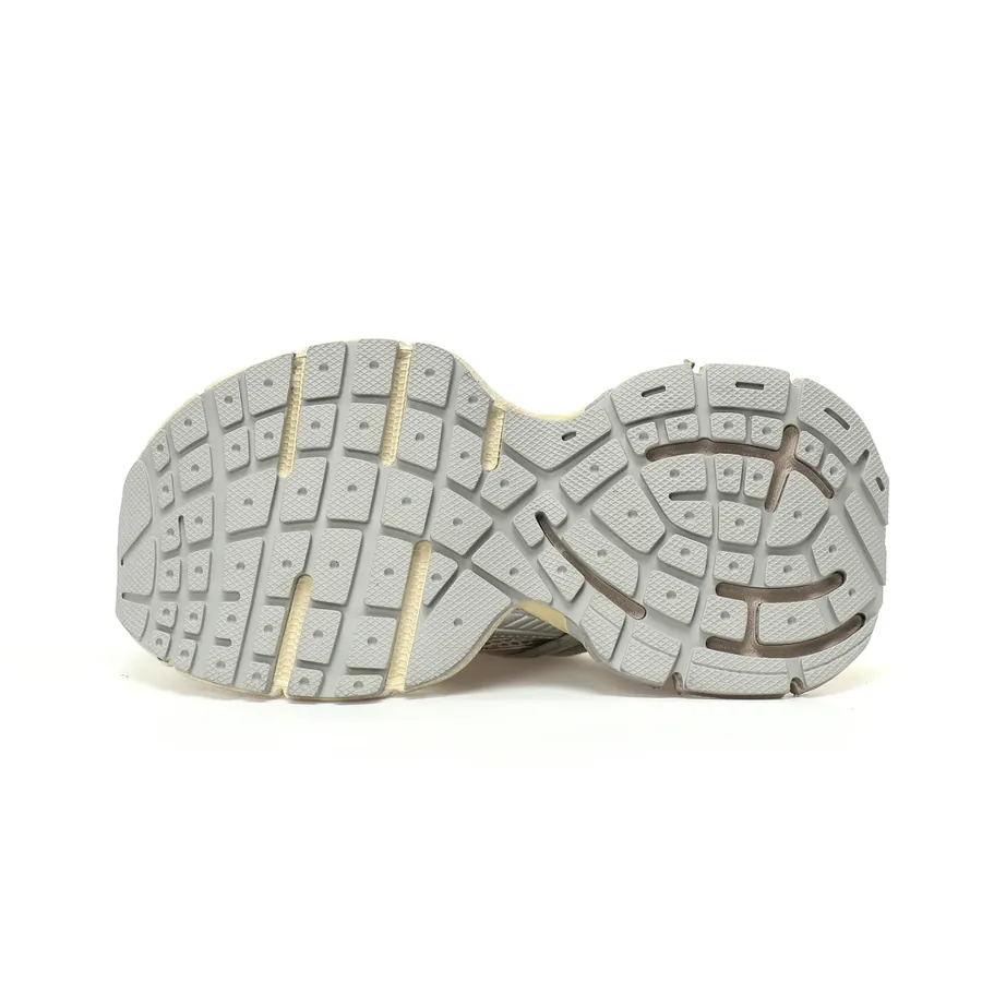 Balenciaga 3XL Sneakers Vintage Style, Retro Design