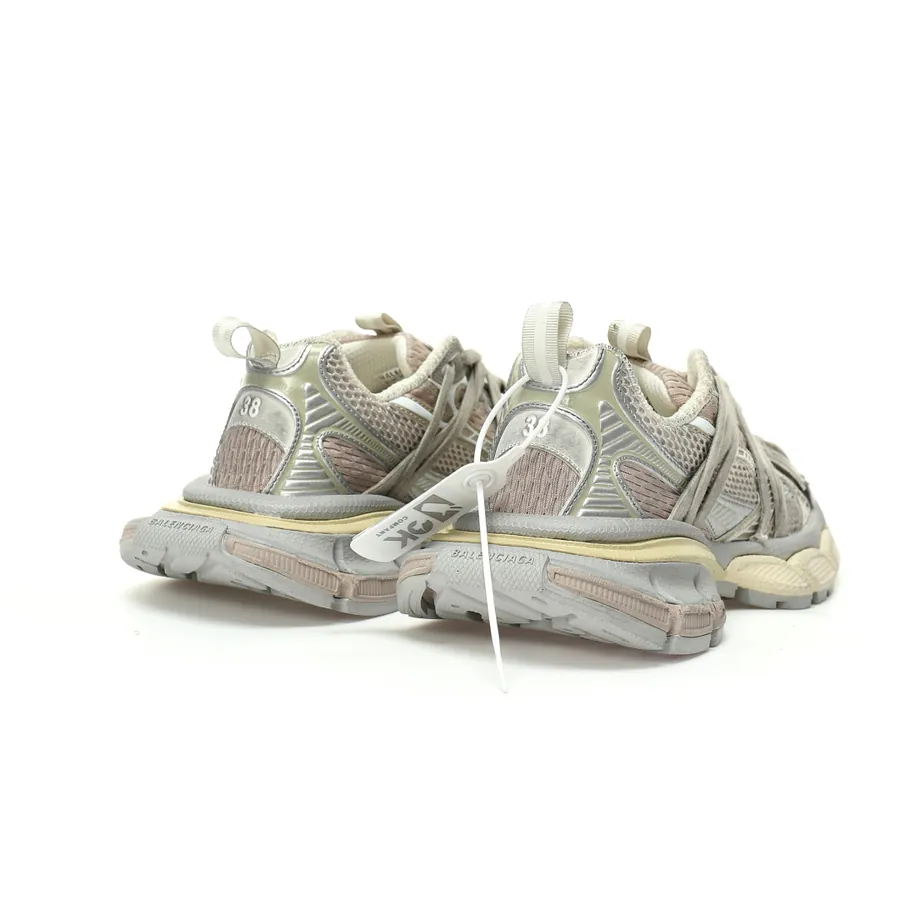 Balenciaga 3XL Sneakers Vintage Style, Retro Design