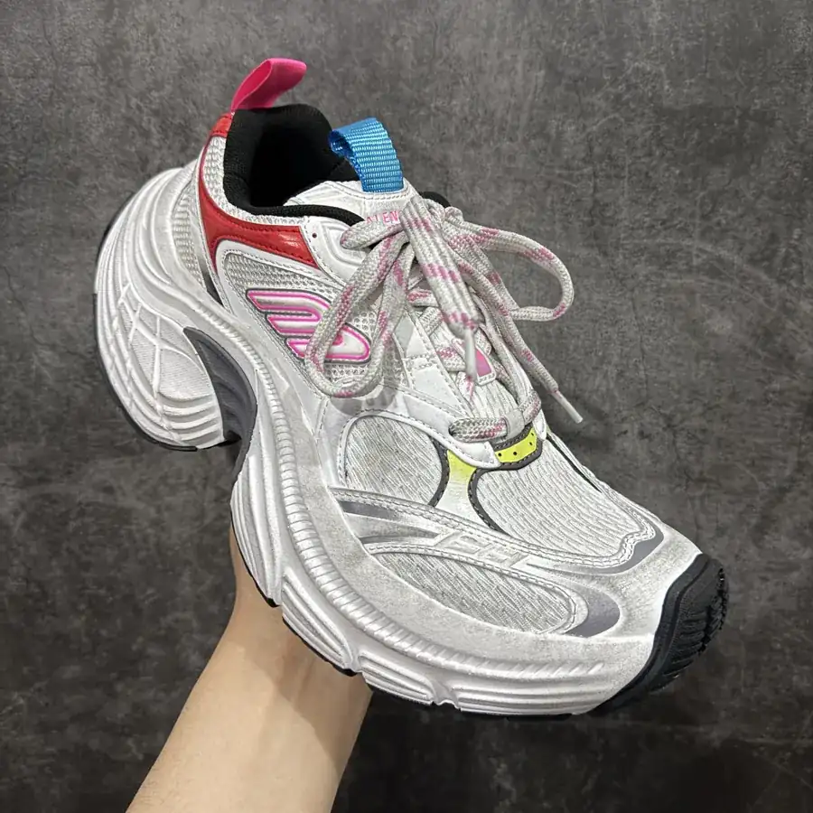 BALENCIAGA 6XL Sneakers Vintage Style, Meticulous Handcraft