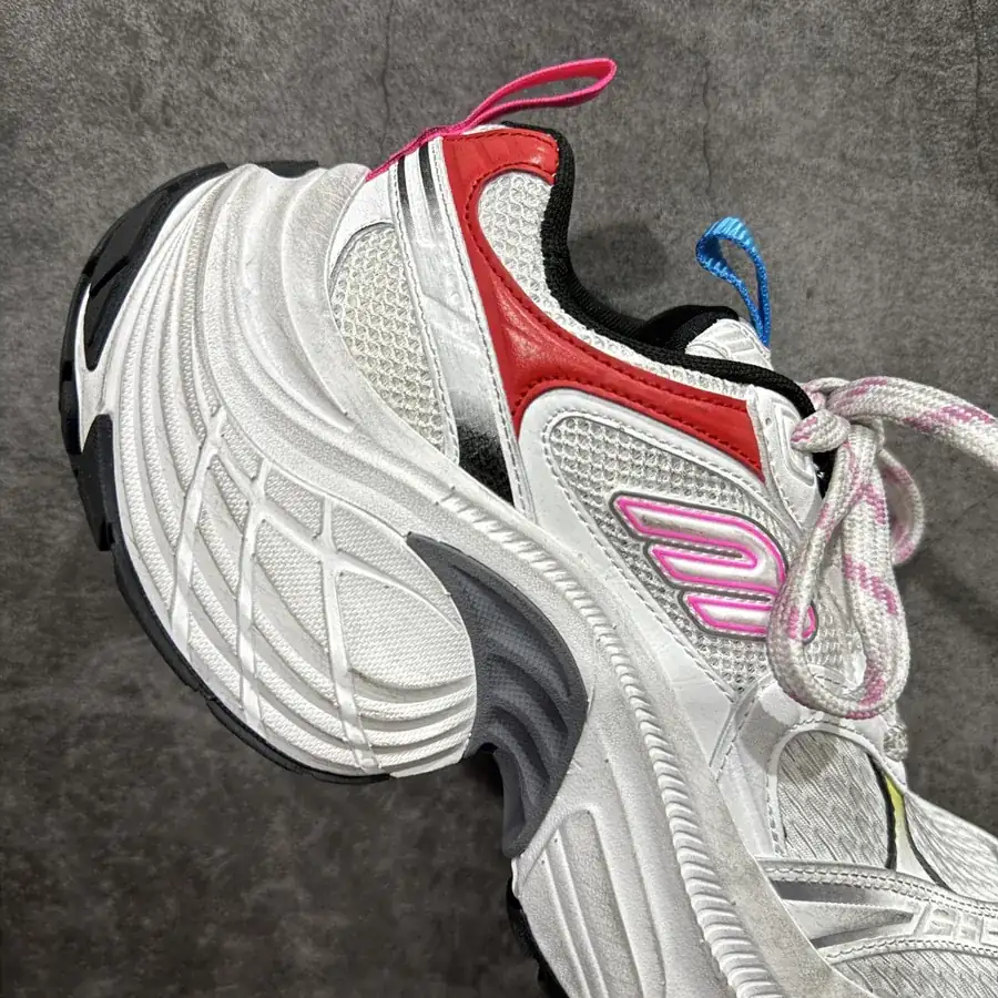 BALENCIAGA 6XL Sneakers Vintage Style, Meticulous Handcraft